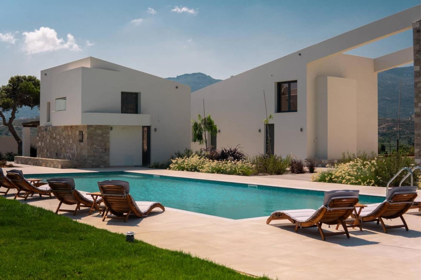 Itida Suites Sitia  Luaran gambar