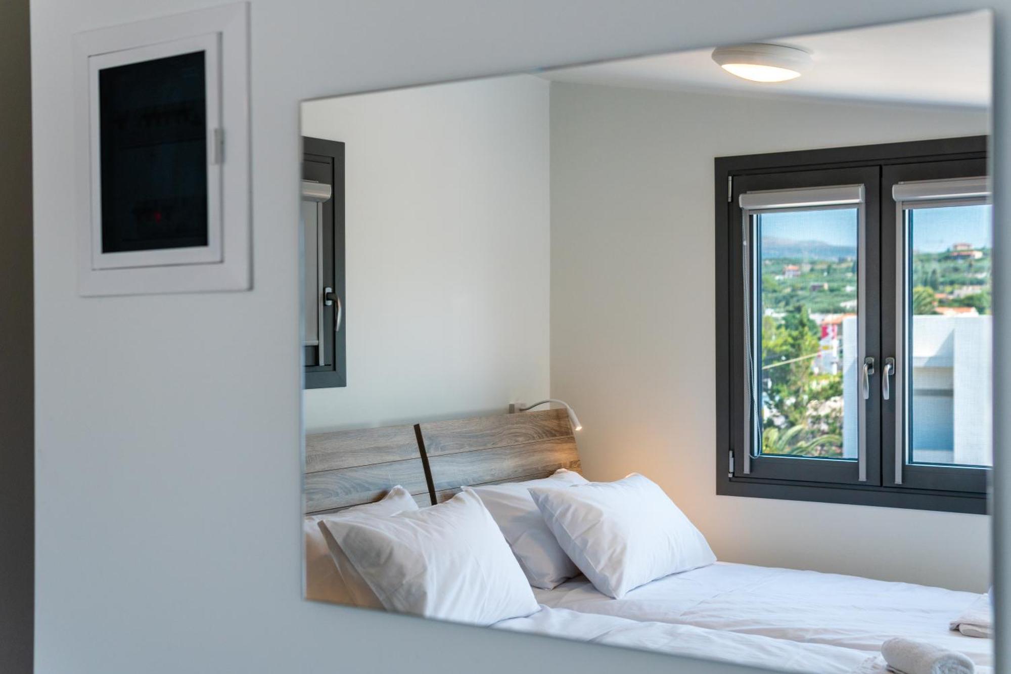 Itida Suites Sitia  Luaran gambar