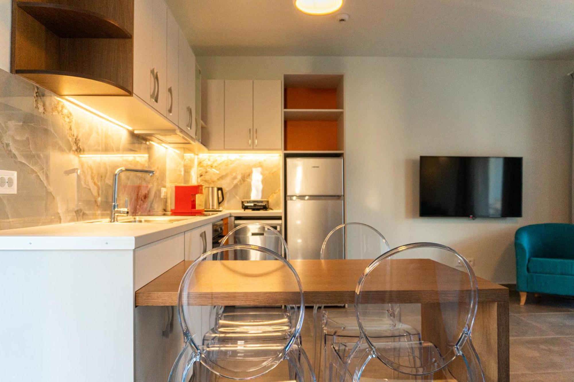 Itida Suites Sitia  Luaran gambar